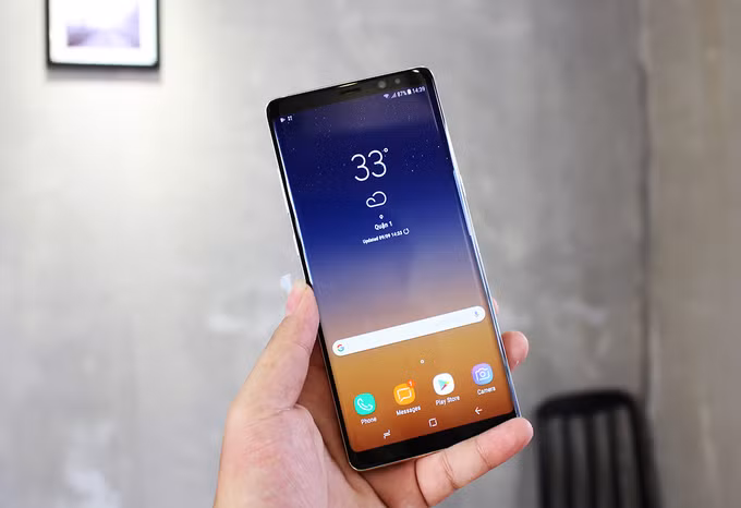 galaxy note 8 dau tien ve viet nam gia 22 trieu dong