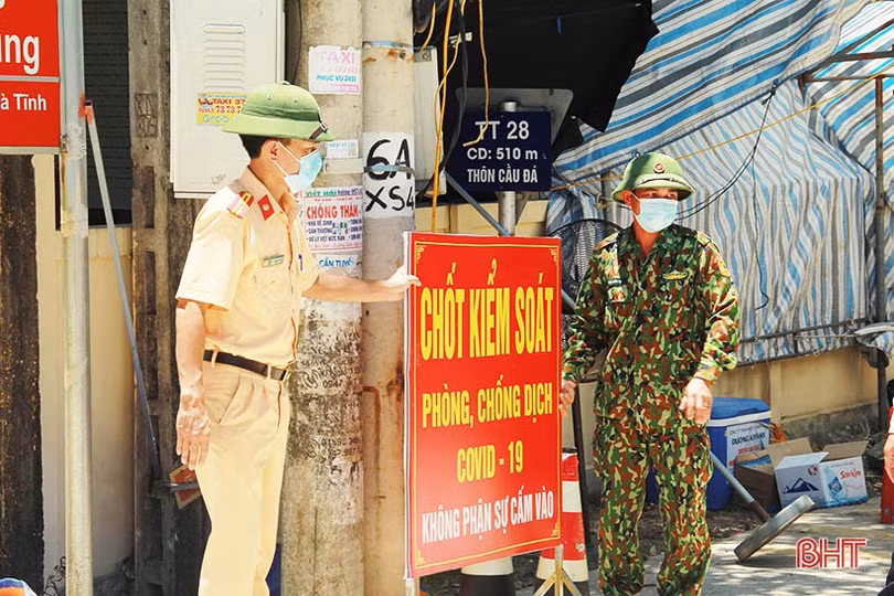 Hà Tĩnh: Nghi Xuân gỡ bỏ chốt phong tỏa phòng dịch Covid-19 tại xã Cương Gián