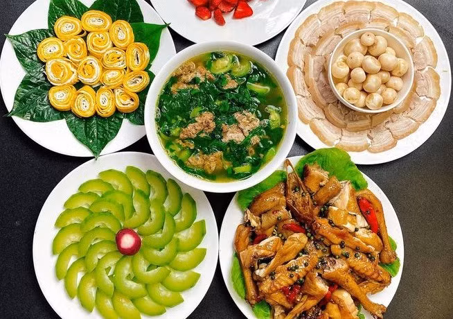Mùa nóng, nên ăn uống thế nào?