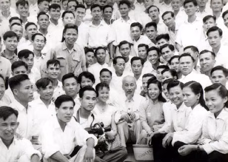 Nguyện xứng đáng là “chiến sĩ cách mạng” ảnh 4 Nguyện xứng đáng là “chiến sĩ cách mạng”