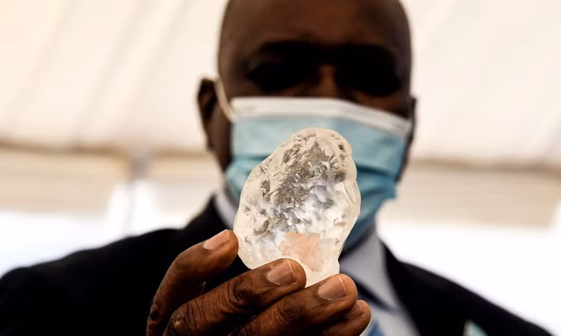 Phát hiện viên kim cương hơn 1.000 carat