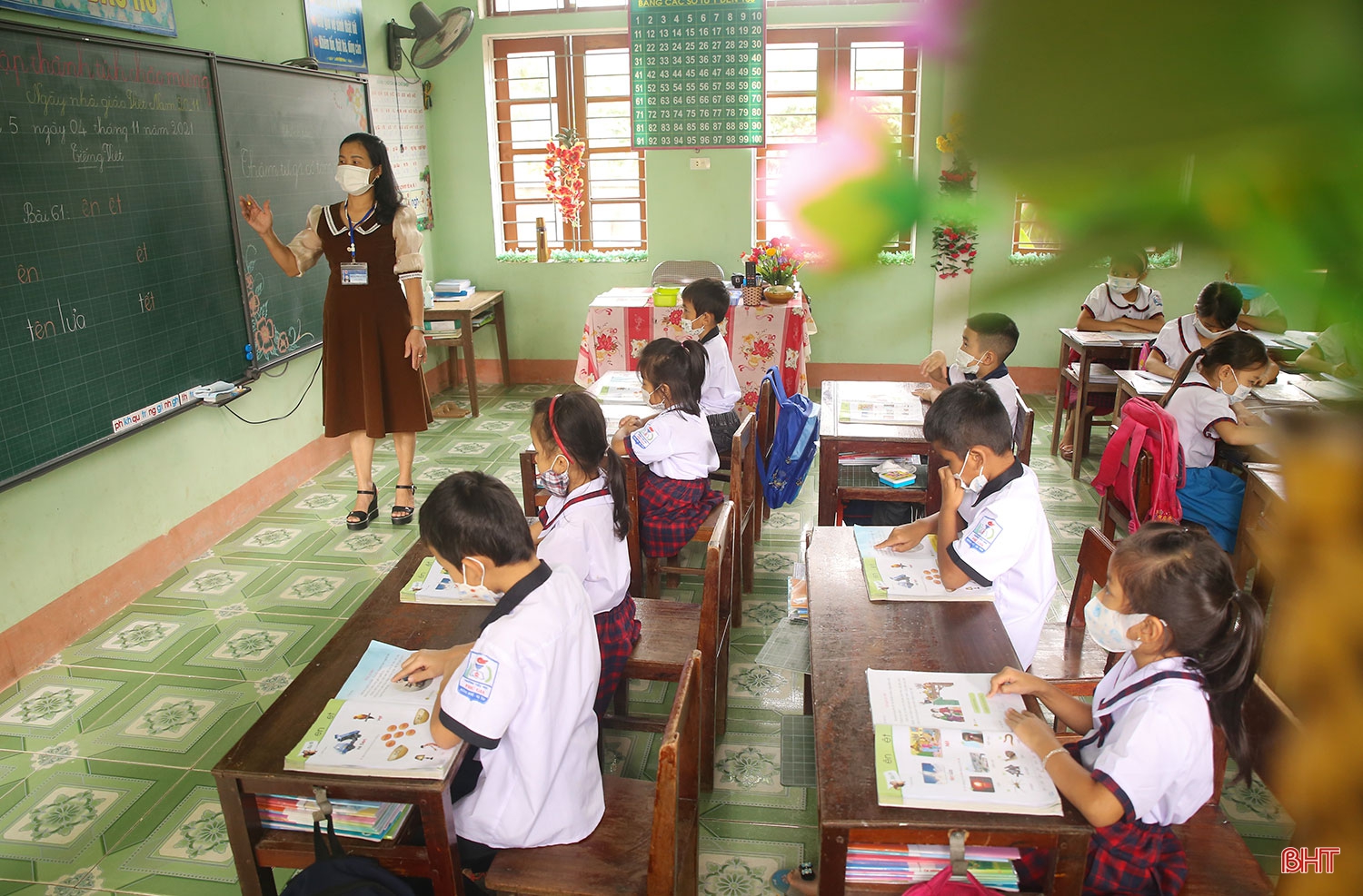 Cô giáo 26 năm “gieo chữ” ở vùng biên Hà Tĩnh