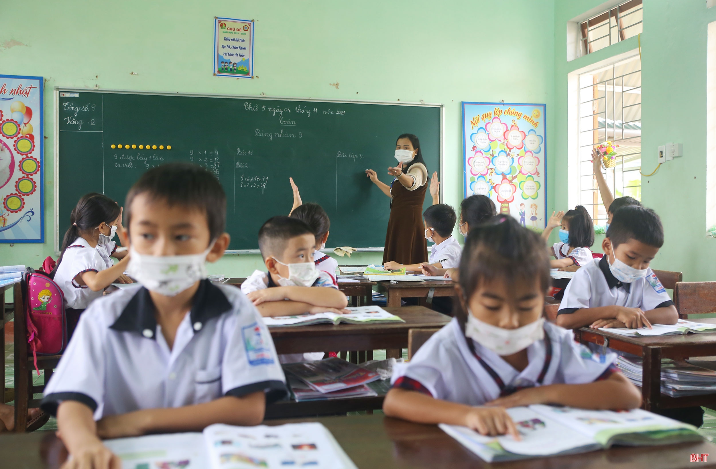 Cô giáo 26 năm “gieo chữ” ở vùng biên Hà Tĩnh