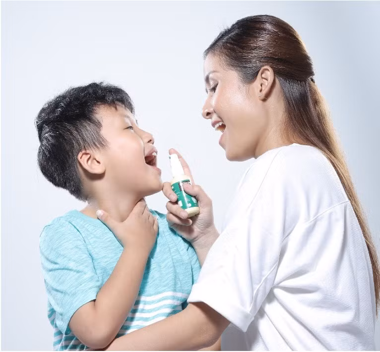 Phòng ngừa viêm họng cho trẻ ngày hè