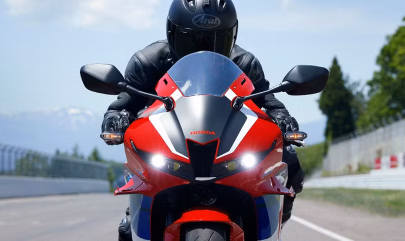 Honda CBR600RR 2020 ra mắt tại Nhật Bản, giá bán 13.800 USD