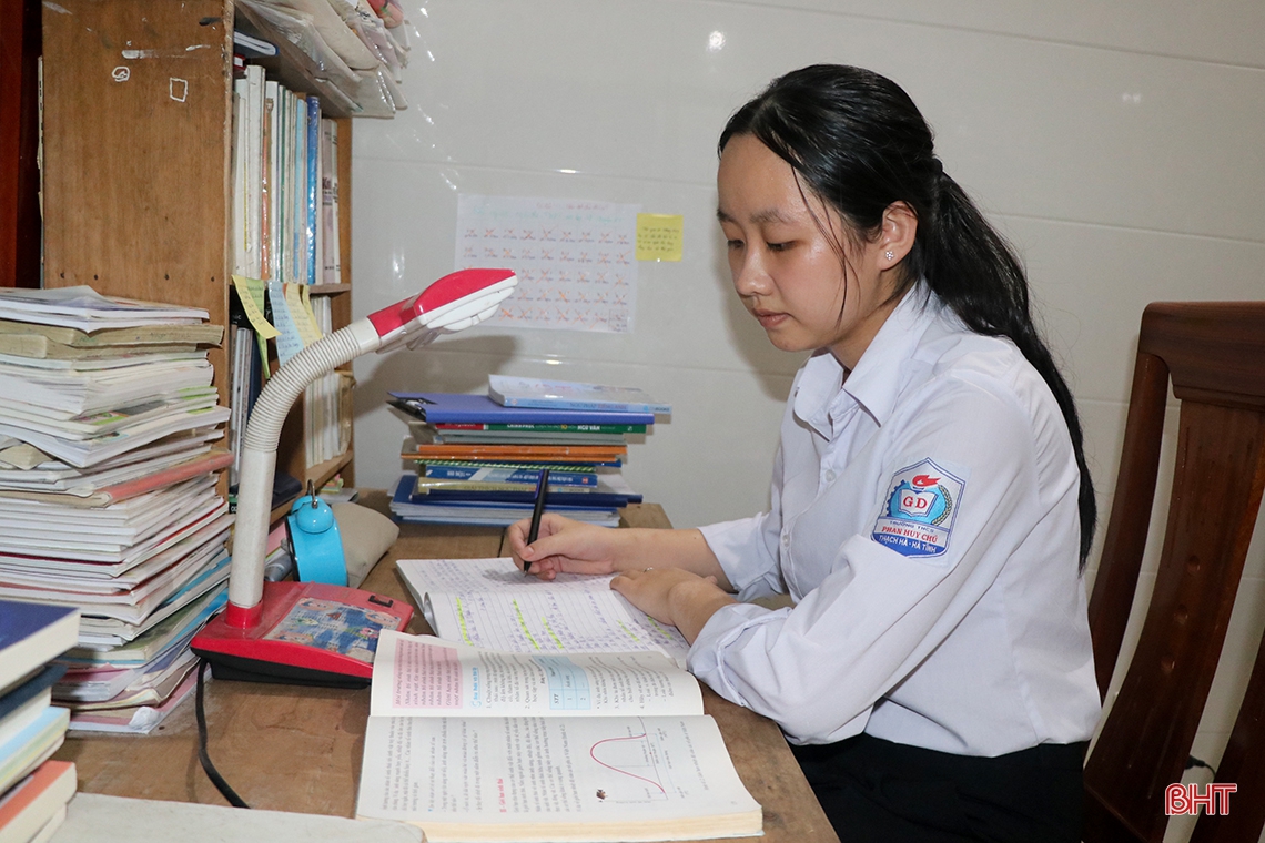 Trường huyện khẳng định thương hiệu trong Kỳ thi vào lớp 10 Trường THPT Chuyên Hà Tĩnh