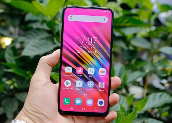 6 smartphone nhiều tính năng, giá tốt, ra mắt nửa đầu 2019