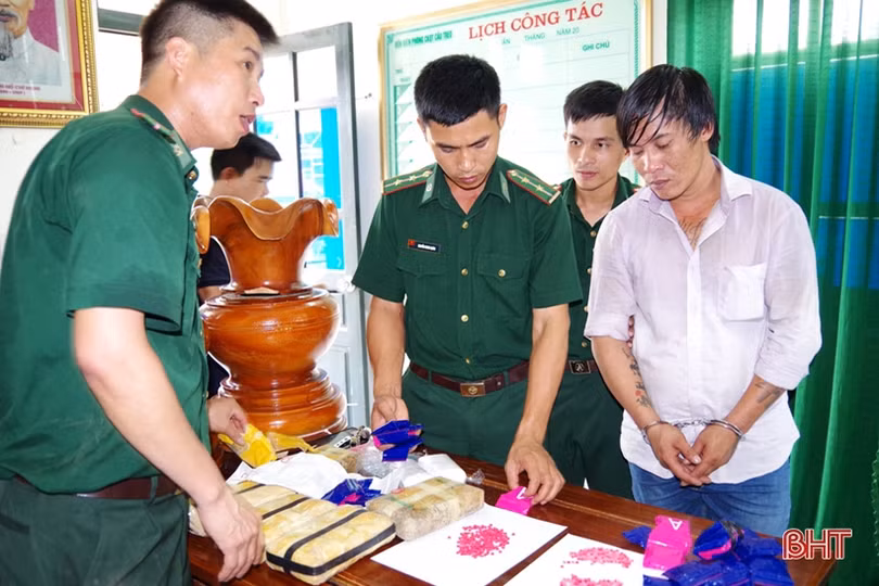 Biên phòng Cầu Treo phát hiện, thu giữ trên 40.000 viên ma túy tổng hợp