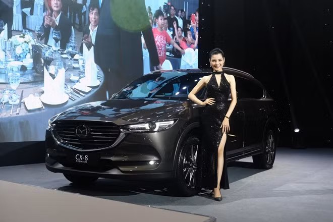 Mazda CX-8 giá từ 1,15 tỷ có gì để cạnh tranh ở “sân chơi” SUV 7 chỗ