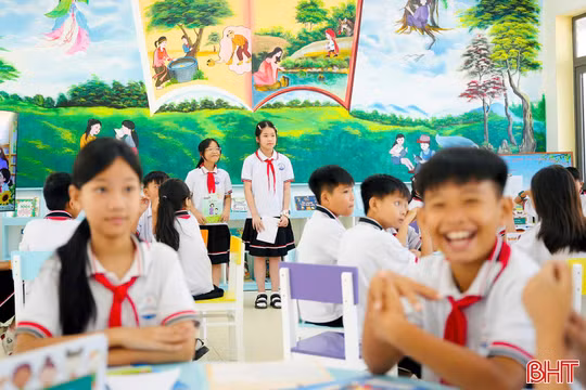 Khánh thành 7 thư viện thân thiện trong trường học tại xã Hương Sơn