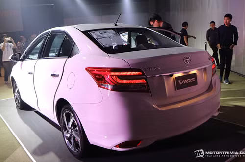 toyota vios 2017 co gia tu hon 17 000 usd