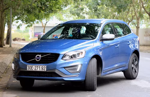 volvo xc60 cam xuc khac la cho khach viet