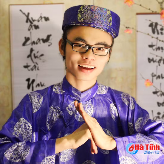 du hoc sinh viet don tet o troi tay
