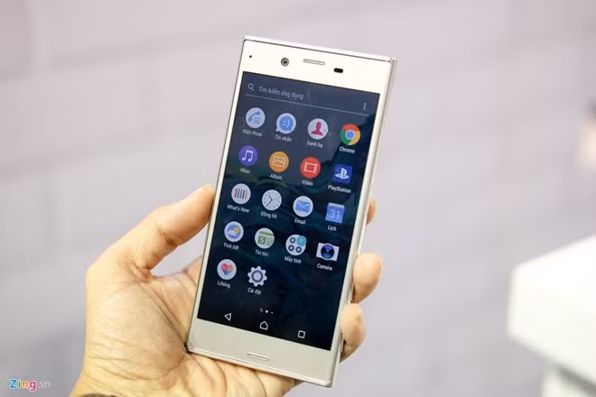nhung smartphone chup selfie nen mua choi tet