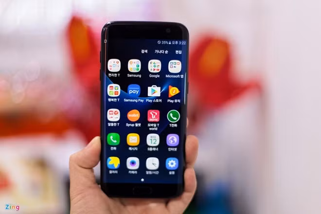 nhung smartphone chup selfie nen mua choi tet