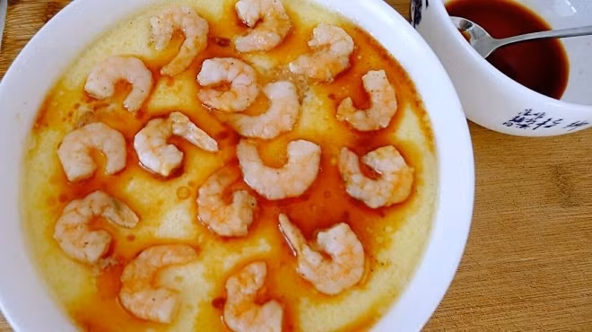 Trứng hấp tôm cực đơn giản mà ngon xuất sắc