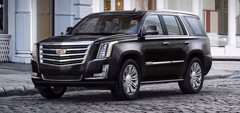 VinFast Lux V8 khi về Việt Nam sẽ cạnh tranh với các mẫu xe nào?