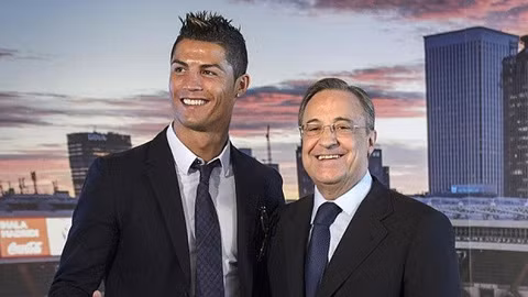Chủ tịch Perez tiết lộ lý do Real buộc phải bán Ronaldo