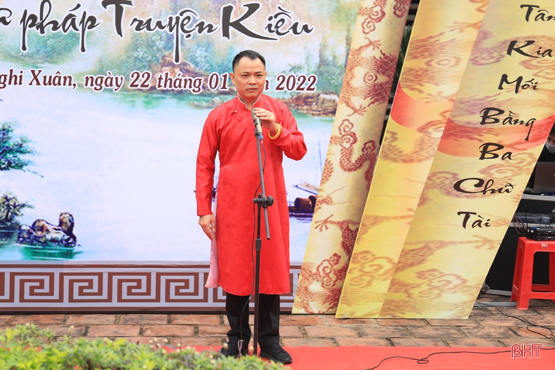 Nghi Xuân khai mạc Triển lãm Hội họa Truyện Kiều và Thi viết thư pháp Truyện Kiều