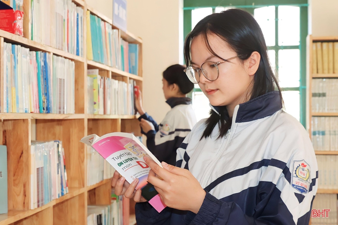Cô học trò nghèo Hà Tĩnh và hành trình chinh phục giải nhất HSG quốc gia