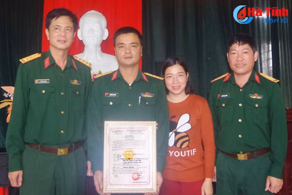 ban giao nha dong doi cho gia dinh quan nhan kho khan