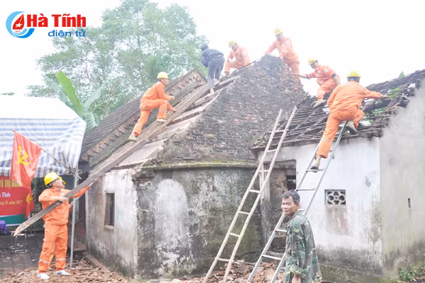BIDV Nam Hà Tĩnh hỗ trợ xây dựng 3 ngôi nhà nhân ái ở huyện Kỳ Anh