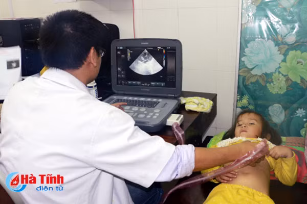 sang loc benh tim mach mien phi cho hon 700 nguoi dan ha tinh