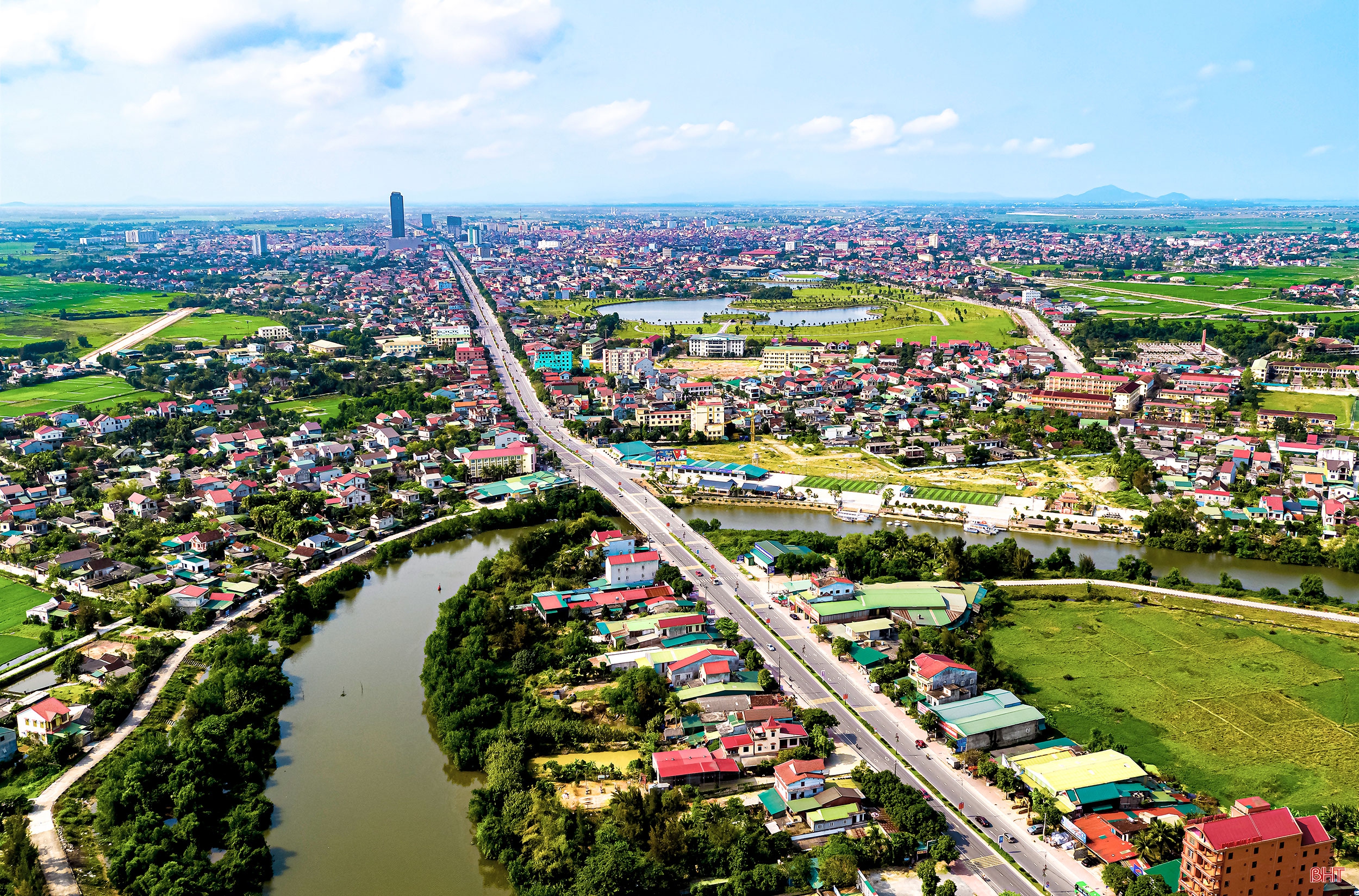 Truyền thống 190 năm nhân lên niềm tự hào, tạo động lực to lớn để Hà Tĩnh phát triển nhanh, bền vững