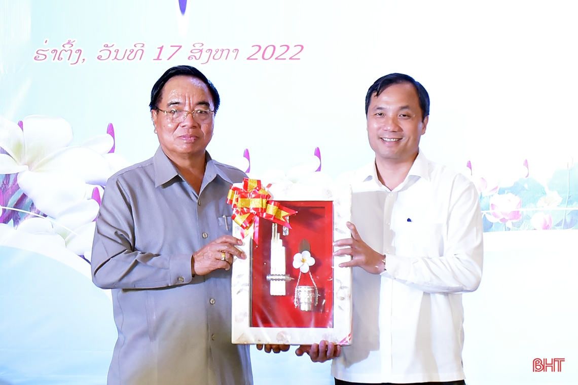 Tiếp tục phát huy hiệu quả các cơ chế hợp tác song phương Việt Nam - Lào