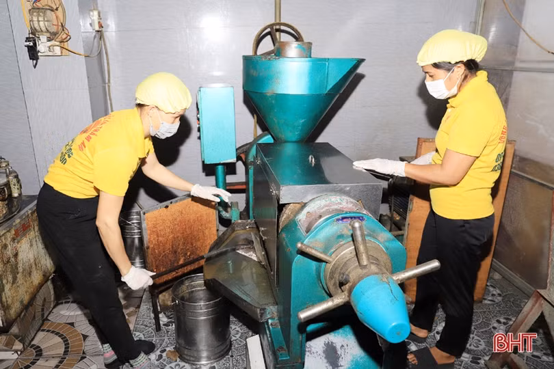 Từ đại lý thu mua nông sản đến lọt tốp 100 thương hiệu nổi tiếng đất Việt
