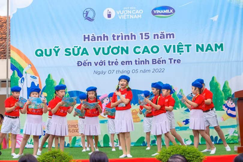 Những khoảnh khắc đẹp trên hành trình của Quỹ sữa Vươn cao Việt Nam năm thứ 15