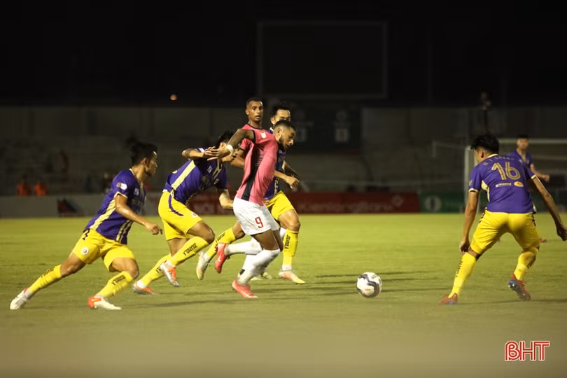 Hồng Lĩnh Hà Tĩnh cần cải thiện những gì trước trận gặp Sài Gòn FC?