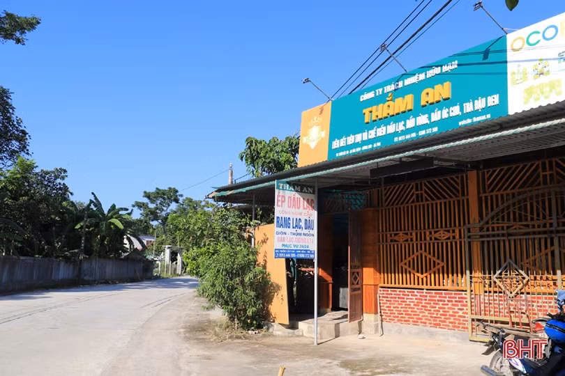 Từ đại lý thu mua nông sản đến lọt tốp 100 thương hiệu nổi tiếng đất Việt