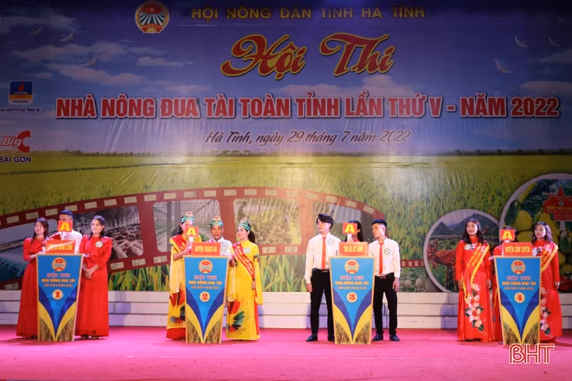 Hội Nông dân Hương Khê giành giải nhất Hội thi Nhà nông đua tài toàn tỉnh