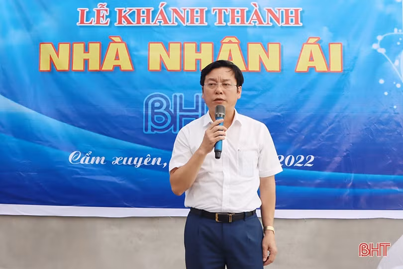 Công ty ALIVINA và các đơn vị tổ chức khánh thành nhà nhân ái ở Cẩm Xuyên