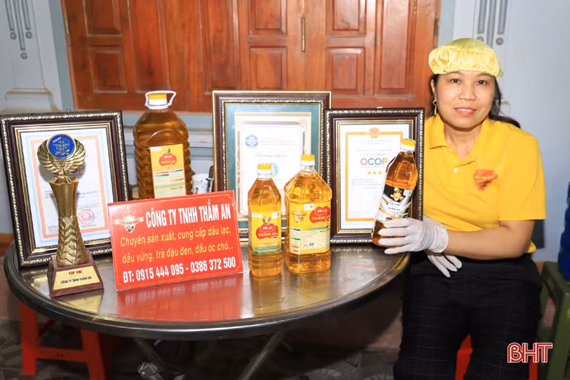 Từ đại lý thu mua nông sản đến lọt tốp 100 thương hiệu nổi tiếng đất Việt