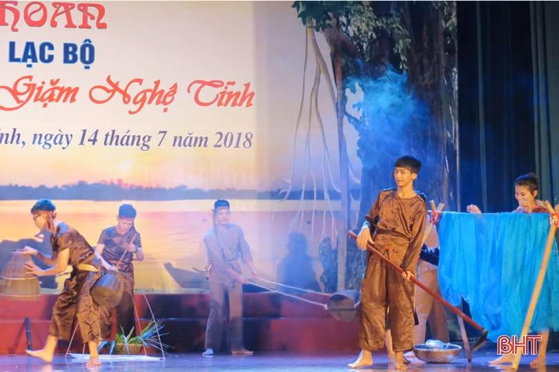 Ấn tượng liên hoan dân ca, ví, giặm Nghệ Tĩnh thị xã Hồng Lĩnh năm 2018