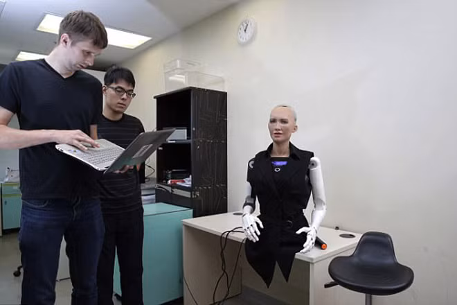 Robot Sophia được chế tạo thế nào