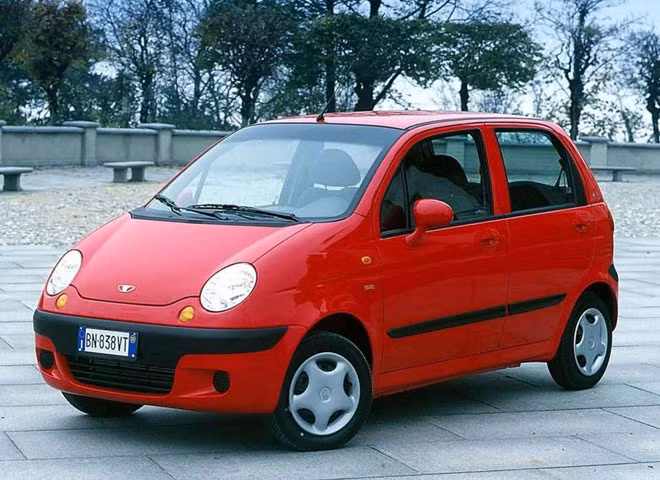 Những mẫu xe không thể quên trong ký ức người VN những năm 2000
