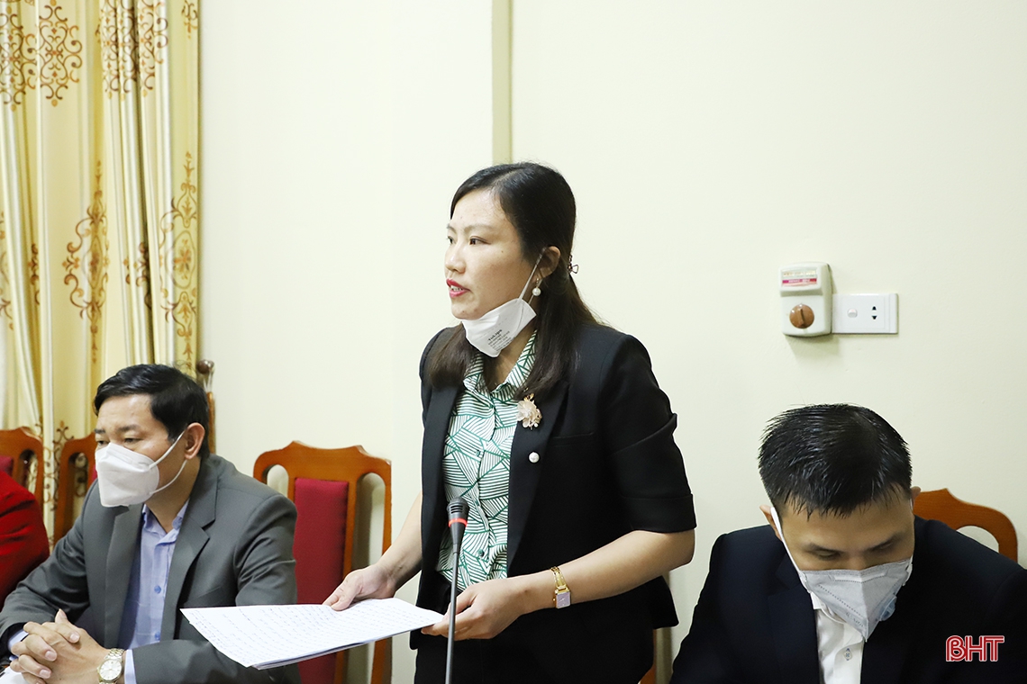 Cử tri Hương Sơn đề xuất quan tâm phát triển Khu kinh tế Cửa khẩu quốc tế Cầu Treo
