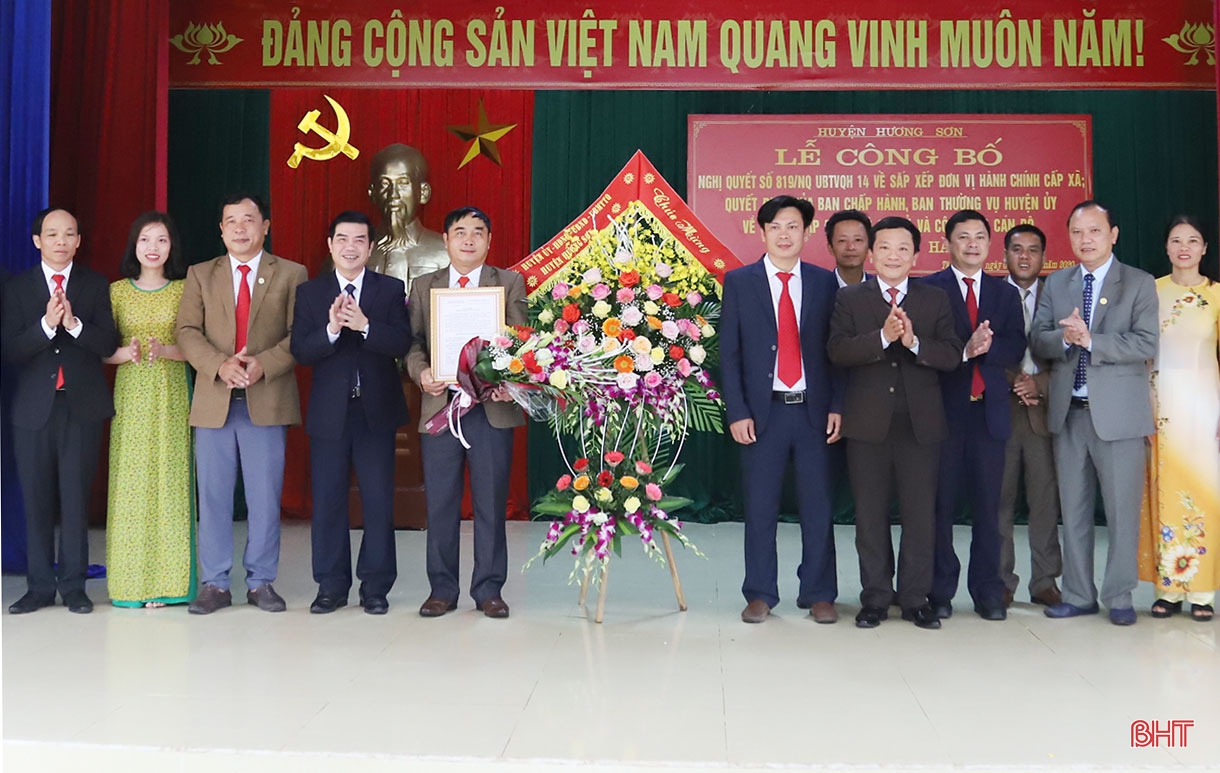 Hương Sơn xây dựng huyện nông thôn mới bền vững, đô thị phát triển