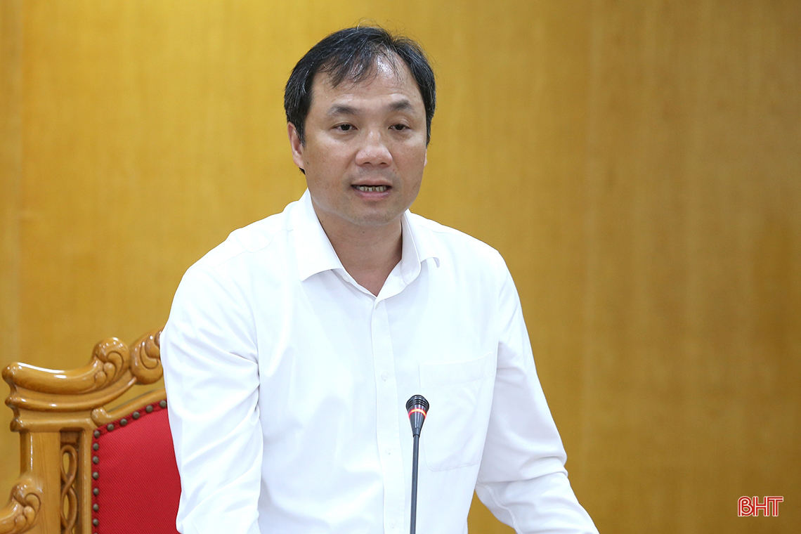 Bộ trưởng Bộ VH-TT&DL Nguyễn Văn Hùng: Hà Tĩnh cần xem xét xây dựng đề án làng văn hoá kiểu mẫu