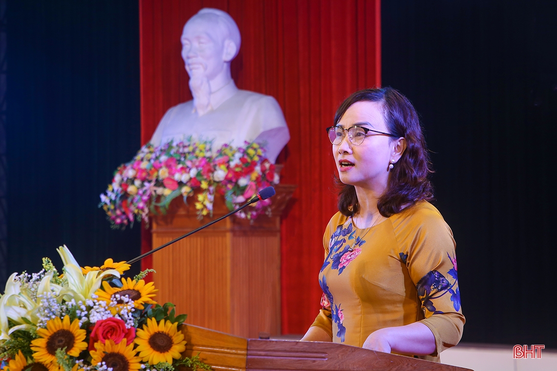 Hà Tĩnh vinh danh học sinh xuất sắc tại các kỳ thi