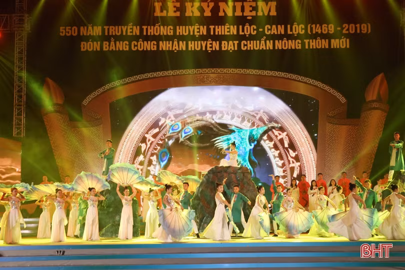 Long trọng kỷ niệm 550 năm thành lập huyện Thiên Lộc - Can Lộc, đón bằng công nhận huyện NTM