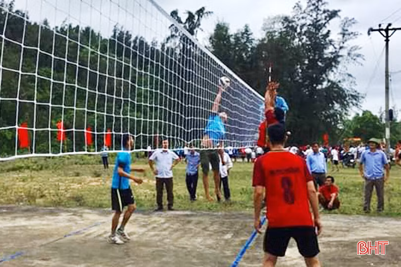 Giao lưu thơ tại Đền Chiêu Trưng Đại Vương Lê Khôi