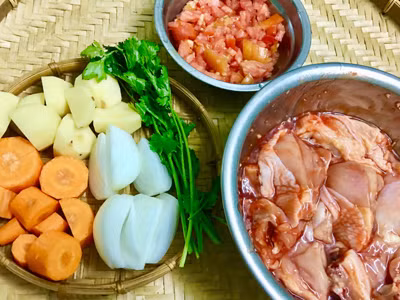 Gà nấu lagu cho ngày cuối tuần