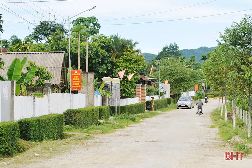 Bị “tuýt còi”, xã NTM Vũ Quang chạy đua, quyết “giữ” bằng đạt chuẩn