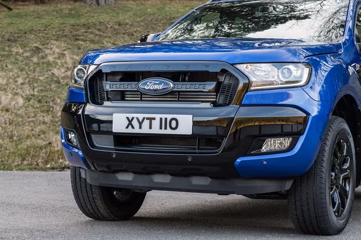 kham pha ranger wildtrak x phien ban dac biet