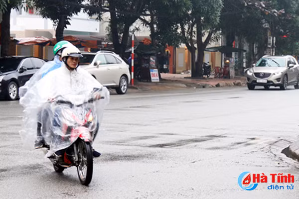 du bao thoi tiet 26 4 ha tinh van co mua rao va dong
