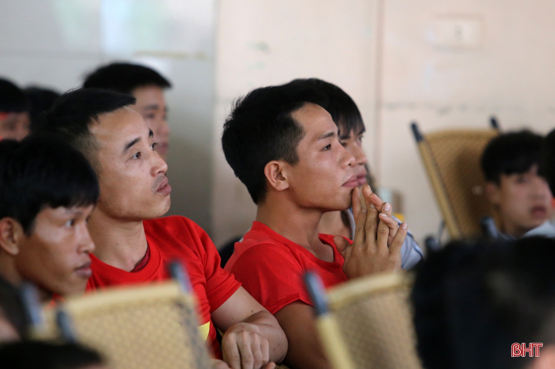 Tiếc thật nhiều, nhưng tin cũng thật nhiều!